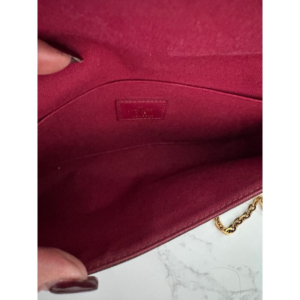 Louis Vuitton Monogram Felicie Pochette - Picture 8 of 16